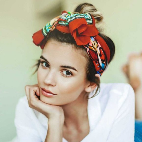 Love Hearts Red Silk Mini Scarf – HALCYON DAYS Red Heart Print Designer Scarf On Sale $59